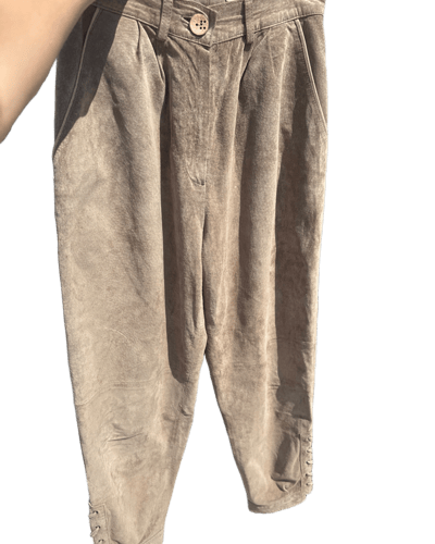 Landhags Beige High-Waisted Pleated Trousers